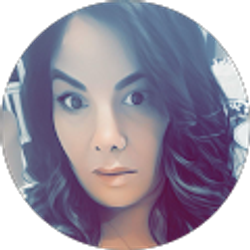 Profile photo of Stephanie Santiago