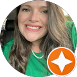 Profile photo of Courtney Hesson