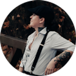 Profile photo of Sarah Bailey