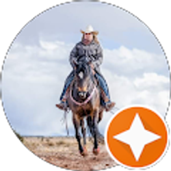 Profile photo of Kelli Heidt