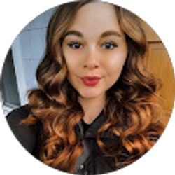 Profile photo of Sarah Riess