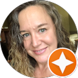 Profile photo of Paula Leslie