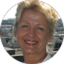 Profile photo of Charmaine Swearingen