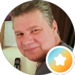 Profile photo of Carl Hensley