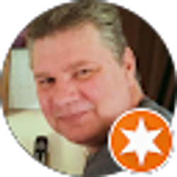 Profile photo of Carl Hensley