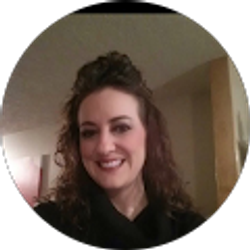 Profile photo of Sarah Holmgren