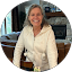 Profile photo of Gigi Whalen