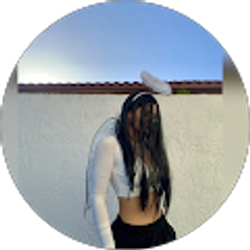 Profile photo of Alicia Anillo