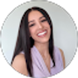 Profile photo of Lauren Jones