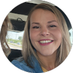 Profile photo of Kayla McDowell