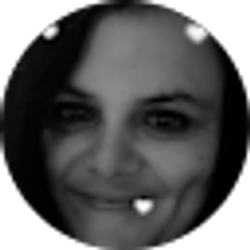 Profile photo of Stephanie Villafana