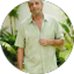 Profile photo of Tracey Earley