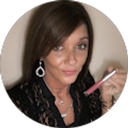 Profile photo of Stephanie Pridgen