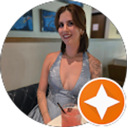 Profile photo of Elle Kehres