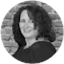 Profile photo of Amy Voorhees