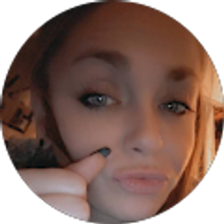 Profile photo of Kristy Burnett