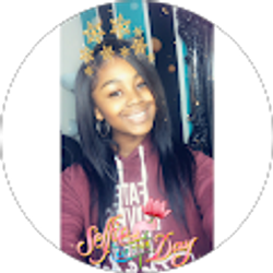 Profile photo of Destiny Warren