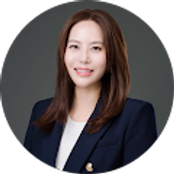 Profile photo of Minna Yi