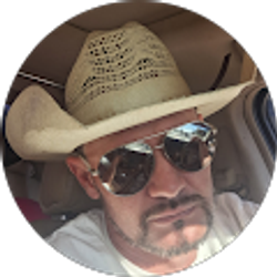 Profile photo of Daren Button