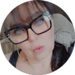 Profile photo of Tracy Harvey