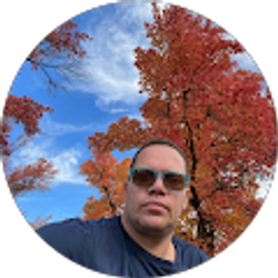 Profile photo of Junior Almenares