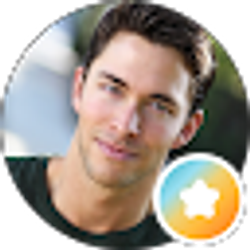 Profile photo of Zach Greenfield