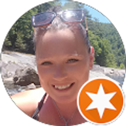 Profile photo of Danielle Church