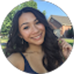 Profile photo of Kelly Held