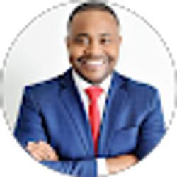 Profile photo of Courtney Reed