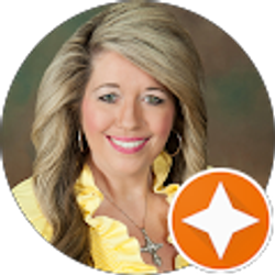 Profile photo of Tracy Ellis