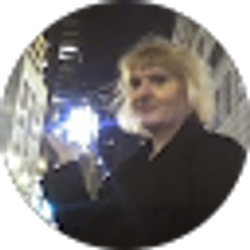 Profile photo of Nellie Douveas