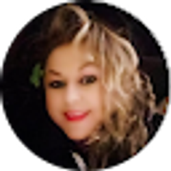 Profile photo of Sandy Santos