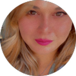 Profile photo of Adriana Padrón