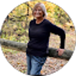 Profile photo of Linda Heller