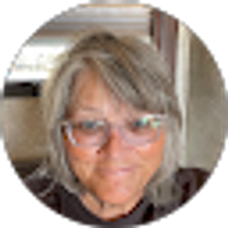Profile photo of Cindy Hahn