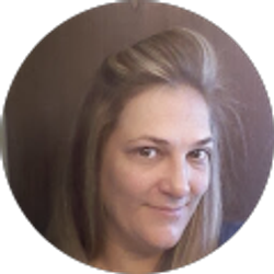 Profile photo of Angelina Bowren