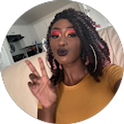 Profile photo of Danielle Avery