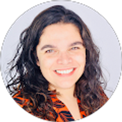 Profile photo of Priscila Mendes