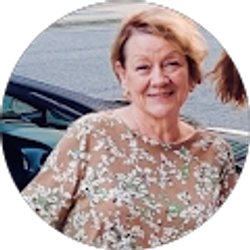 Profile photo of Tere Weatherly