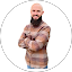 Profile photo of Dylan Pease