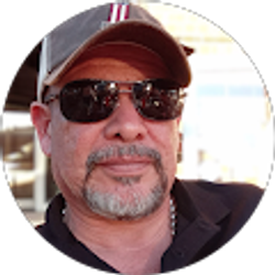 Profile photo of Julio Larios