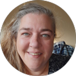 Profile photo of Sara Winter