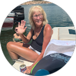 Profile photo of Kristi Schroeder