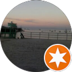 Profile photo of Lisa Jones