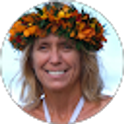 Profile photo of Shelley Mack