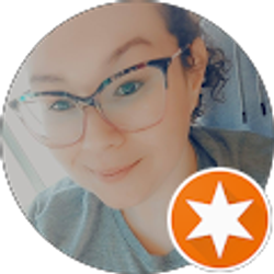 Profile photo of Samantha Lambros