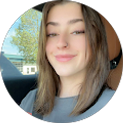 Profile photo of Annaleise Malmgren