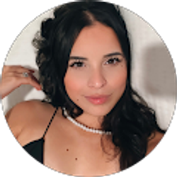 Profile photo of Angelica Guerrero