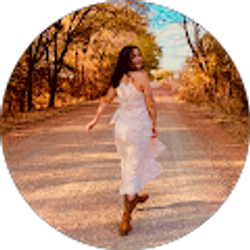 Profile photo of Emma Selig