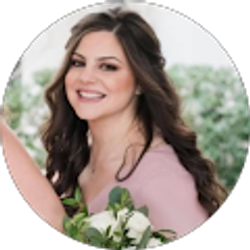 Profile photo of Ally Vergallito